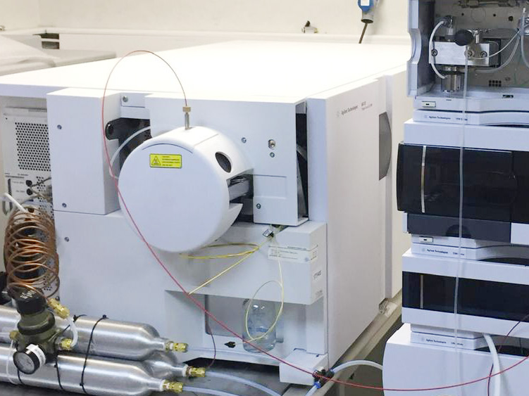 Agilent G6410B LC-MS/MS